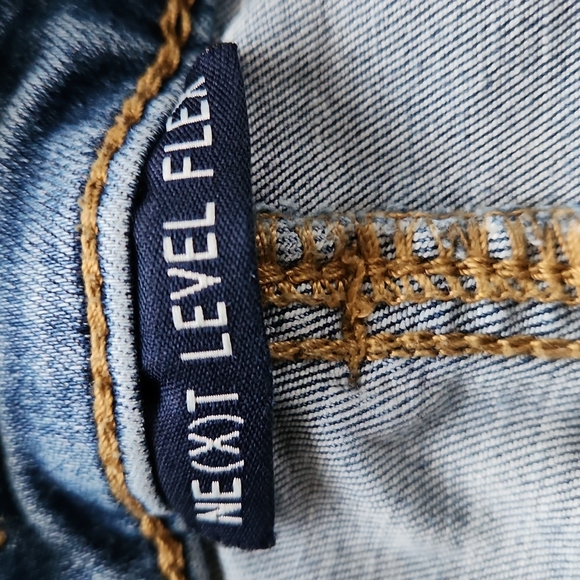 Men's American Eagle Jeans - Picture 2 of 4